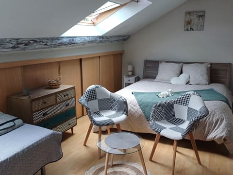 Family Double Room, Pets Allowed | Memory foam beds, laptop workspace, blackout drapes, iron/ironing board