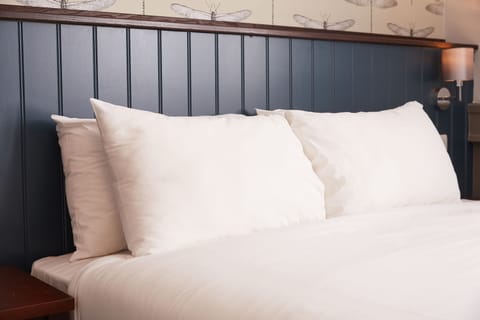 Standard Double Room, 1 Double Bed | Desk, blackout drapes, iron/ironing board, free WiFi