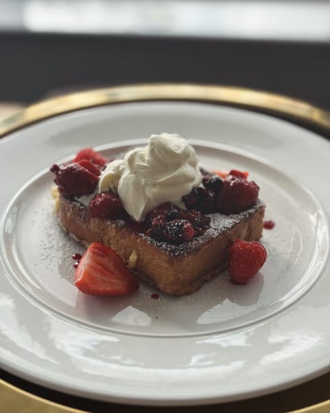 Free daily full breakfast