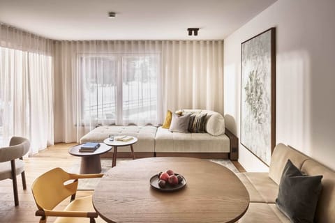 In-room safe, desk, laptop workspace, free WiFi