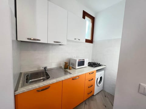 Apartment, 2 Bedrooms, Patio, Garden View | Interior