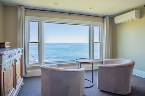 Superior Room, Ocean View (Yankee Clipper Inn or Quarterdeck House) | Beach/ocean view