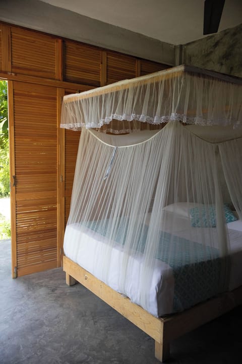 Comfort Triple Room, Balcony, Garden View | In-room safe, desk, free WiFi