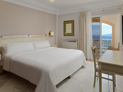 Premium Suite | 1 bedroom, desk, free WiFi, bed sheets