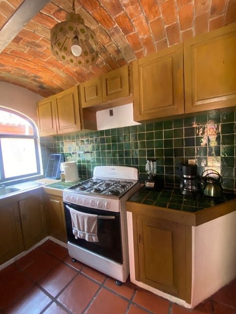 Junior Suite, 2 Bedrooms | Private kitchen