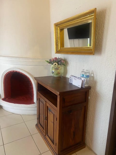 Superior Room | Bathroom | Shower, towels, soap, shampoo