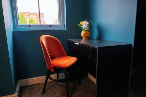 Desk, laptop workspace, iron/ironing board, free WiFi