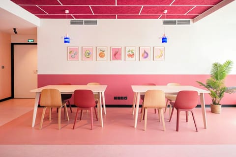 Fridge, microwave, stovetop, dining tables