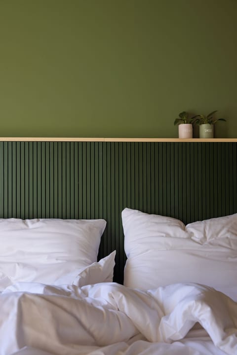 Triple Room, Balcony, Mountain View | Hypo-allergenic bedding, minibar, in-room safe, blackout drapes