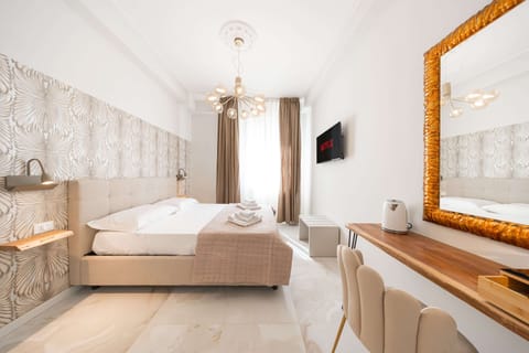 Frette Italian sheets, premium bedding, down comforters