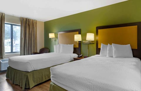 Studio, 2 Double Beds, Non Smoking | Desk, laptop workspace, blackout drapes, iron/ironing board