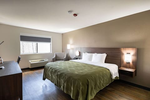 Individually decorated, individually furnished, desk, iron/ironing board