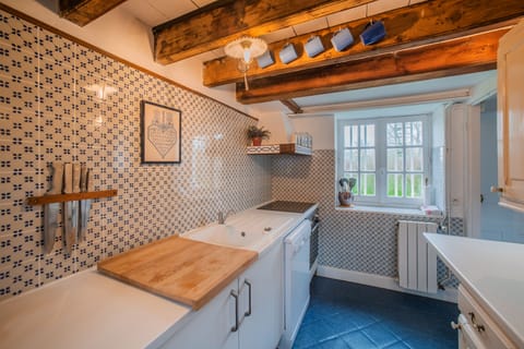 Family House, Park View, Garden Area | Private kitchen | Espresso maker