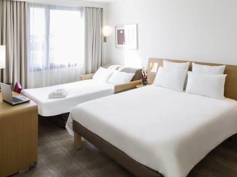 Standard Room, 1 Double Bed with Sofa bed | Premium bedding, minibar, in-room safe, desk