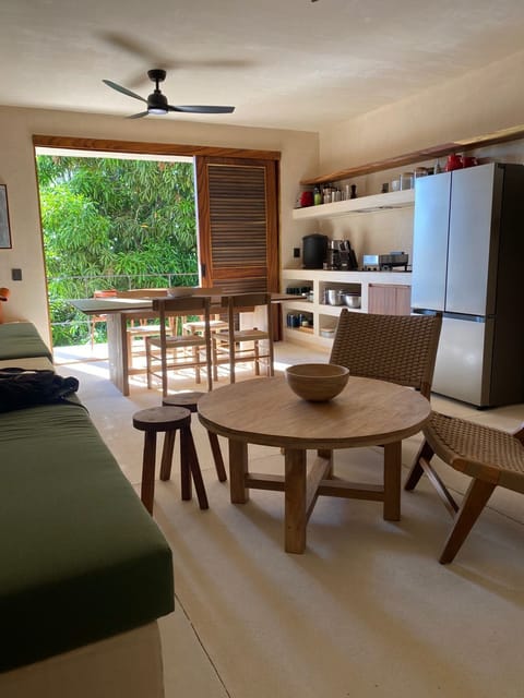 Full-size fridge, stovetop, toaster, griddle