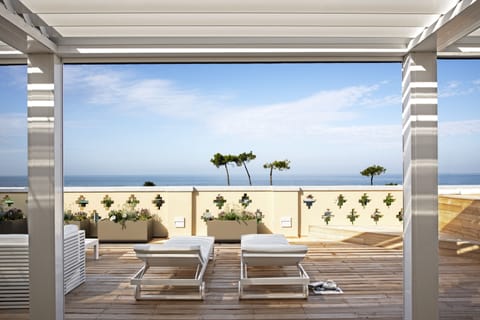 Suite (Penthouse) | Terrace/patio