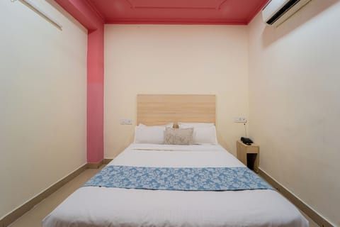 Deluxe Double Room | Free WiFi