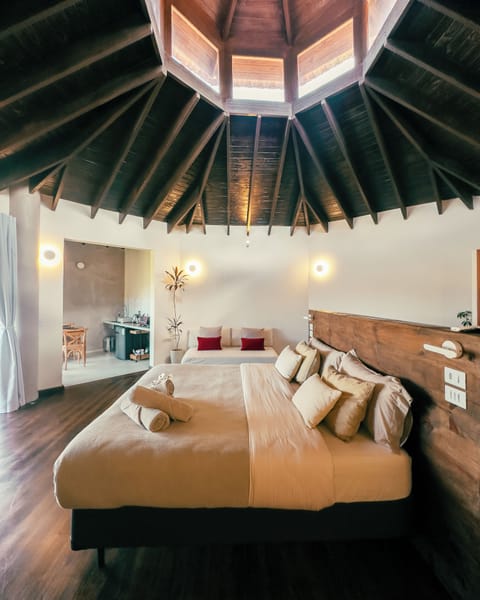 In-room safe, blackout drapes, free WiFi, bed sheets