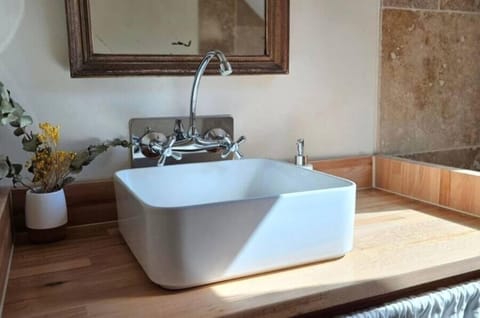 Classic Double Room, Garden View | Free WiFi