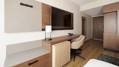 Blackout drapes, iron/ironing board, free WiFi