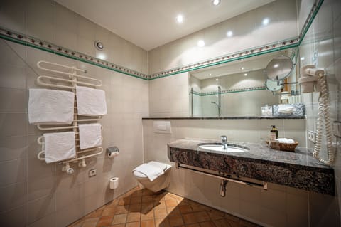 Superior Double Room, Mountain View | In-room safe, desk, laptop workspace, free WiFi