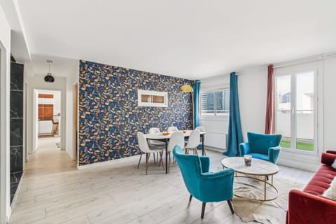 Apartment | Living area