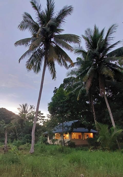 House, 2 Bedrooms, Smoking, Patio | Exterior