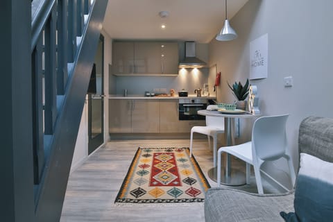 Studio, Non Smoking | Private kitchen