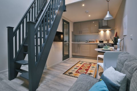 Studio, Non Smoking | Private kitchen