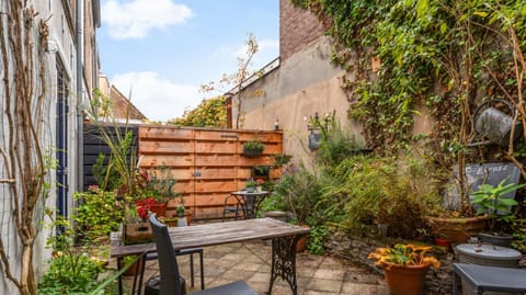 In-room safe, blackout drapes, iron/ironing board, free WiFi