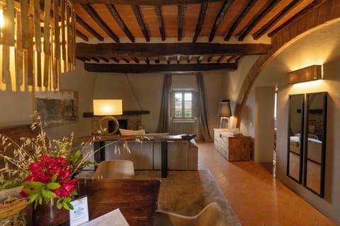 Luxury Suite | Living area