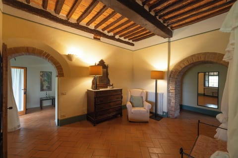 Deluxe Apartment, Garden View | In-room safe, blackout drapes, free WiFi