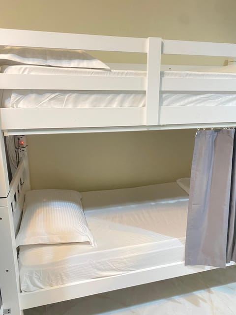 Laptop workspace, iron/ironing board, free WiFi, bed sheets