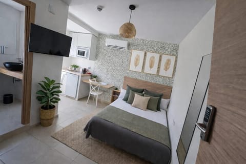 Double Room | Free WiFi