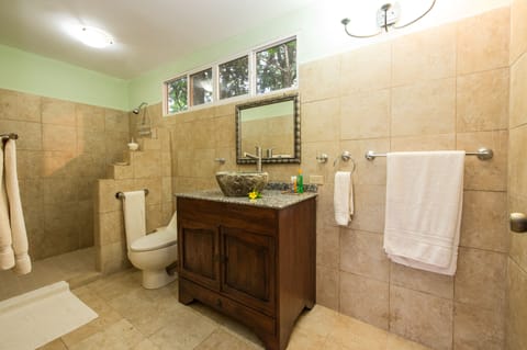 Junior Suite, 1 King Bed, Ocean View | Bathroom | Shower, free toiletries, towels, shampoo