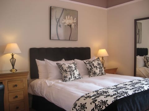 Double Room, Ensuite | WiFi