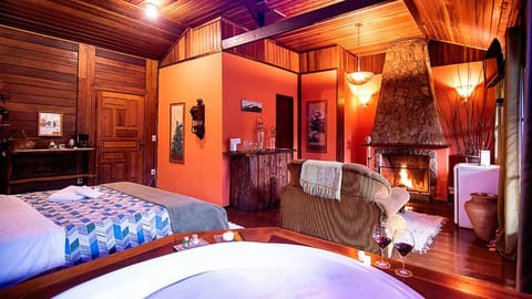 Romantic Suite | Living area