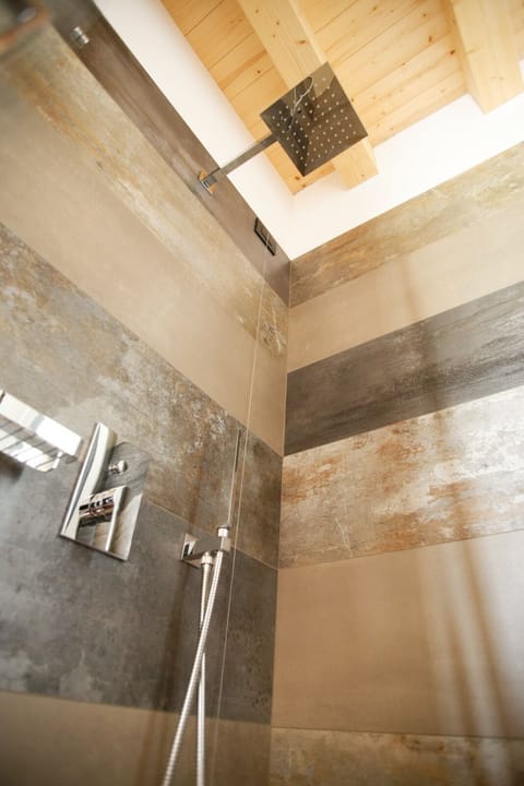 Comfort Double Room, Garden View | Bathroom