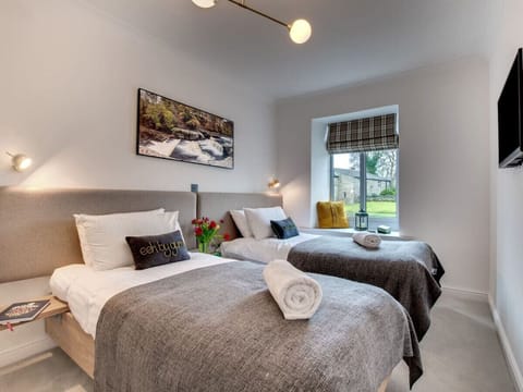 Comfort House, Multiple Beds, Pets Allowed, Garden View | Iron/ironing board, free WiFi, bed sheets