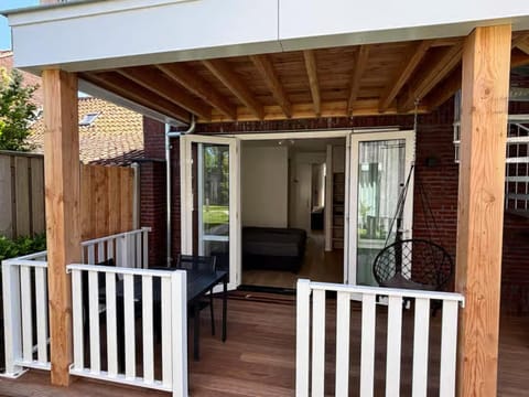 Apartment | Terrace/patio