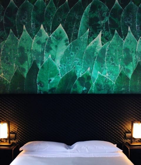 Premium bedding, minibar, in-room safe, soundproofing