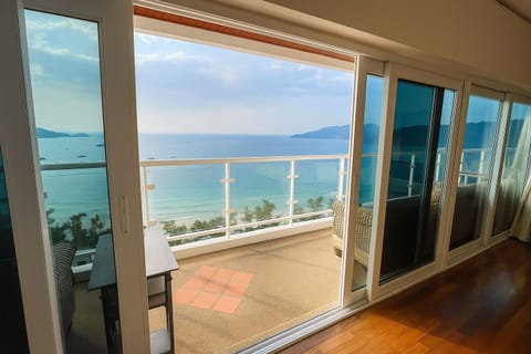 Panoramic Penthouse, 3 Bedrooms, Beach View, Beachfront | Terrace/patio