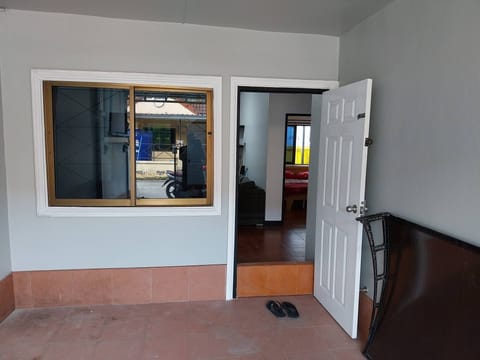 Bungalow, 2 Bedrooms, Smoking, Patio | Interior