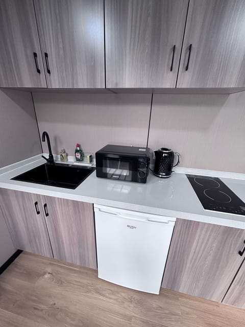 Studio | 1 bedroom, Internet