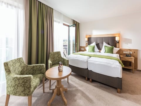 In-room safe, desk, laptop workspace, free WiFi