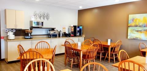 Free continental breakfast