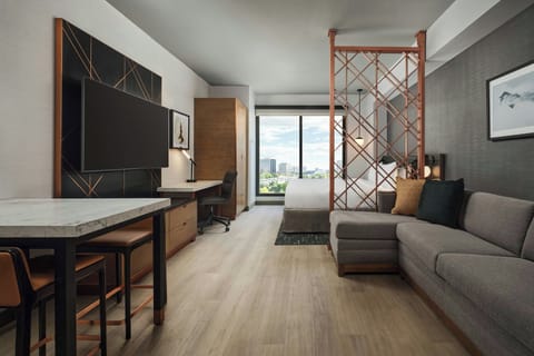 Hypo-allergenic bedding, travel crib, free WiFi, bed sheets