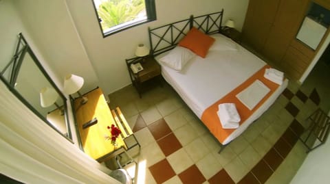 Double Room, Sea View | In-room safe, iron/ironing board, free cribs/infant beds, rollaway beds