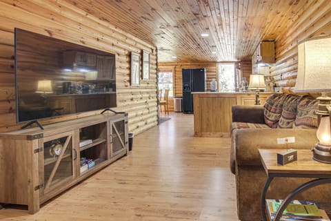 Apartment (2 Bedrooms) | Front of property