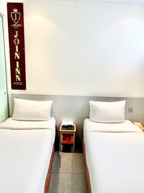 In-room safe, desk, blackout drapes, free WiFi